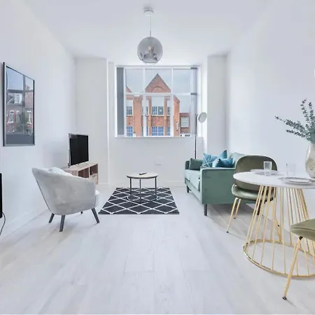 Apartment Pass The Keys Flat 4 - Comfy 1 Bedroom: Your Cosy Corner In The
